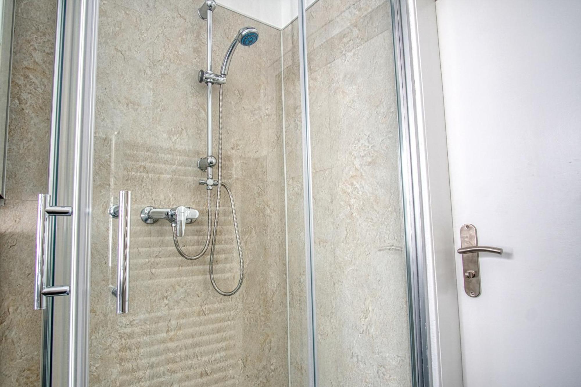 Homefy Sleep & Relax Apartment - Free Parking - Top Location Έσσεν Εξωτερικό φωτογραφία